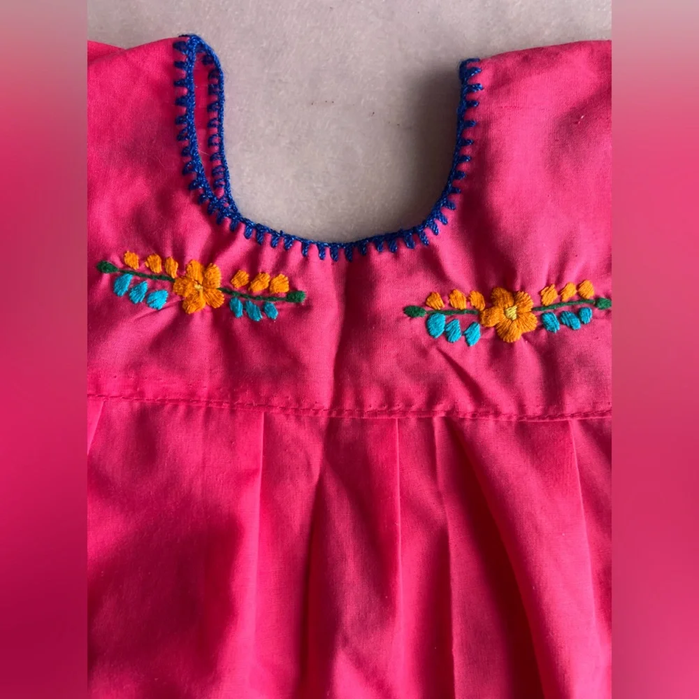 GIRLS PEASANT EMBROIDERED MEXICAN DRESS Sz 2 Flowers Pink
